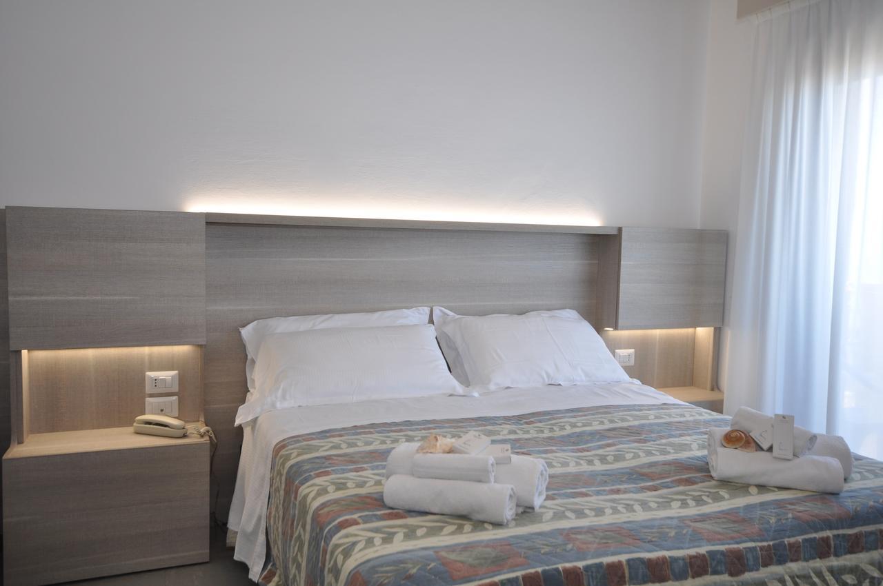 Hotel Alhambra Rimini Luaran gambar